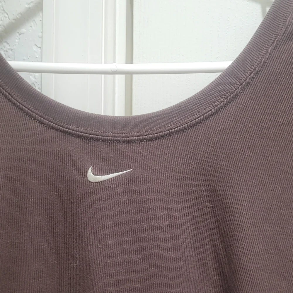 Nike Brown Ribbed Top - Picture 1 of 4